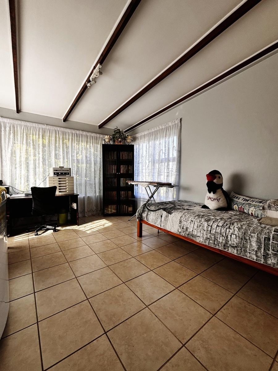 4 Bedroom Property for Sale in Ferreira Town Eastern Cape